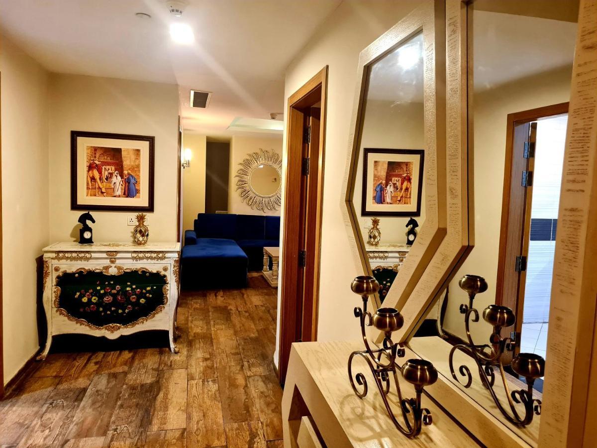 Apartamento Royal Residencia Centaurus Islamabad Exterior foto